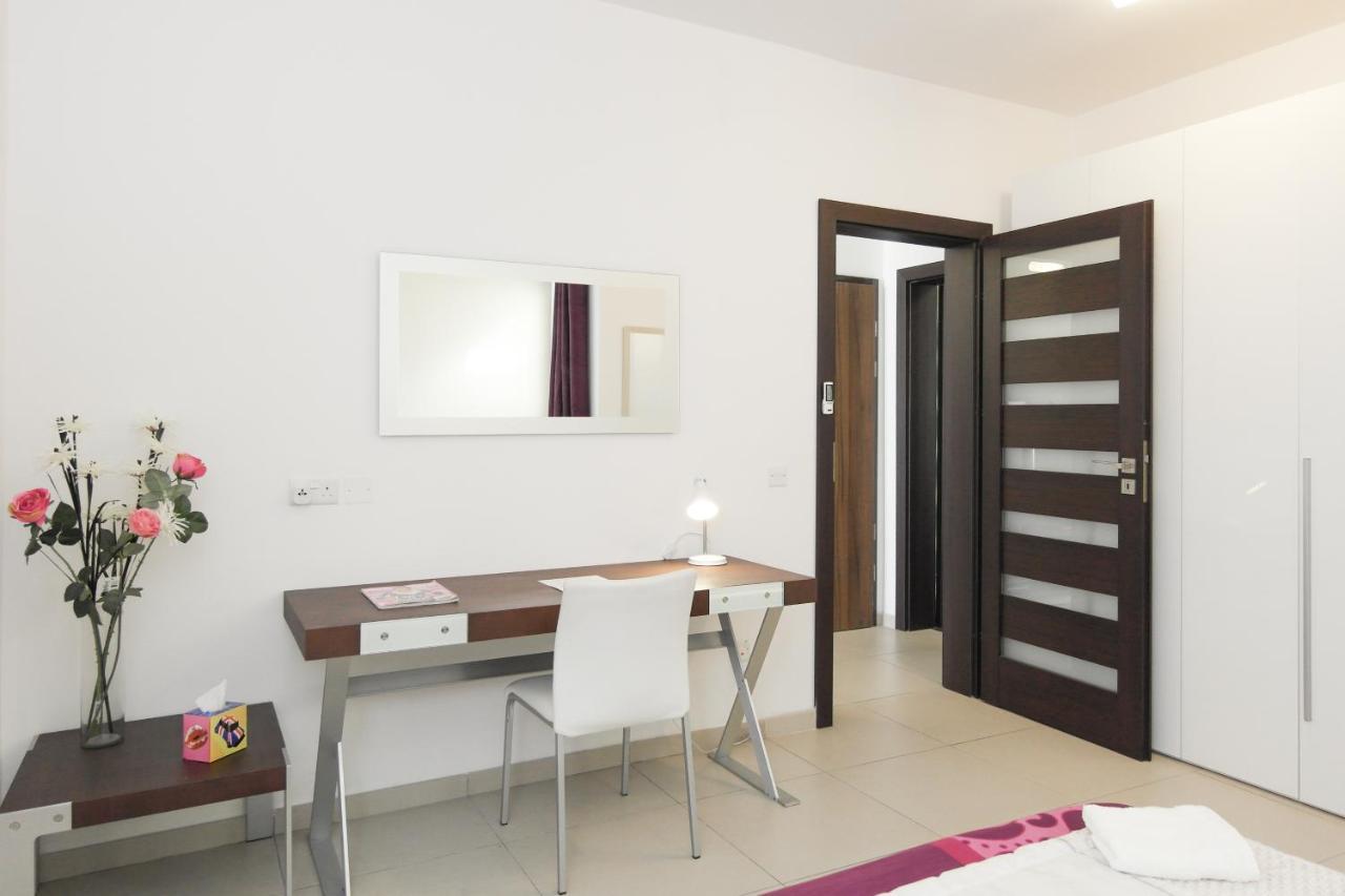 Modern Luxury Penthouse In Perfect Sliema Location Lägenhet Exteriör bild