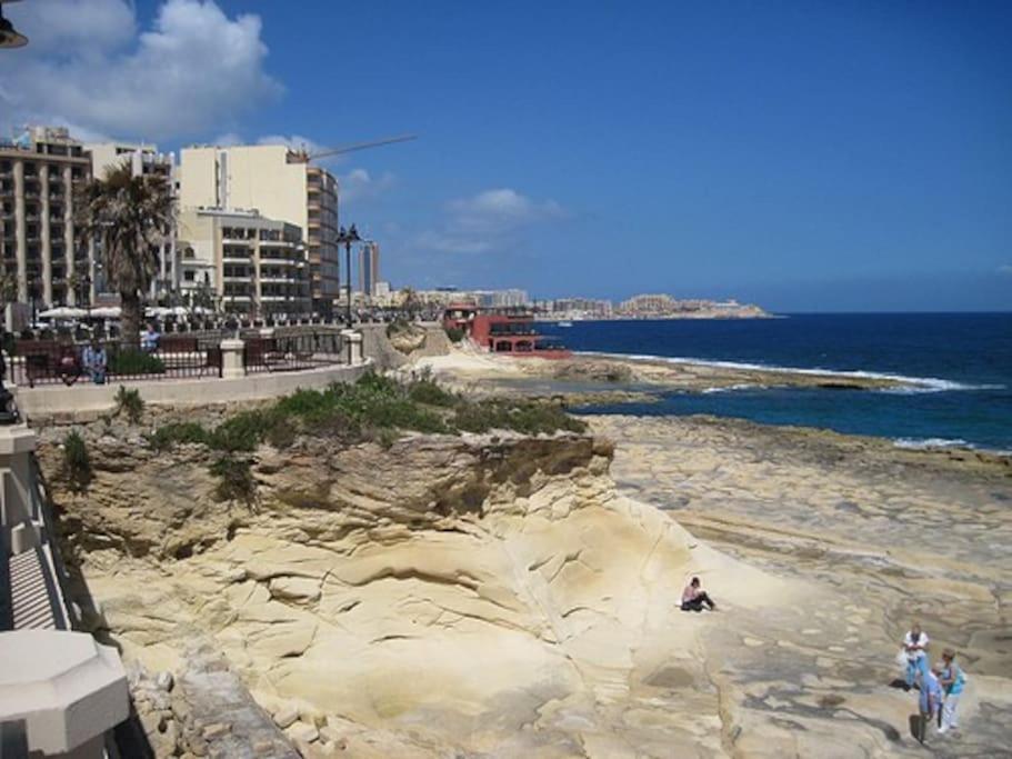 Modern Luxury Penthouse In Perfect Sliema Location Lägenhet Exteriör bild